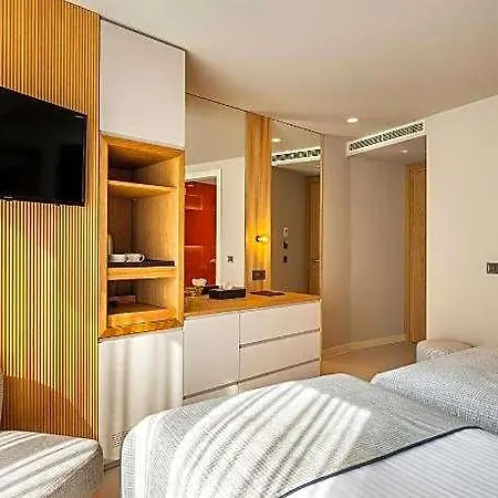 Hotel Erk 3*